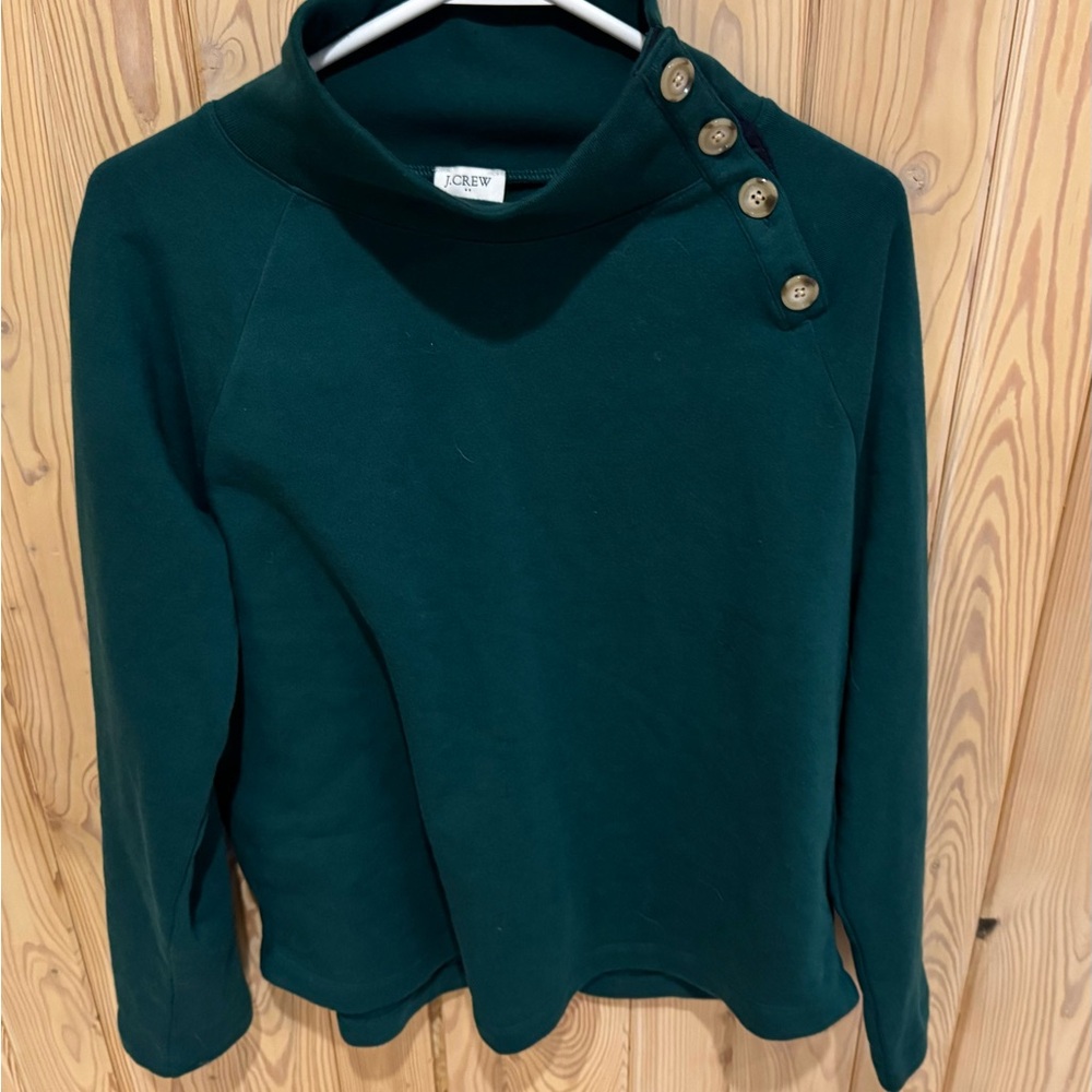 J CREW PULLOVER WITH BUTTON SHOULDER DETAIL. EXCELLENT CONDITION!